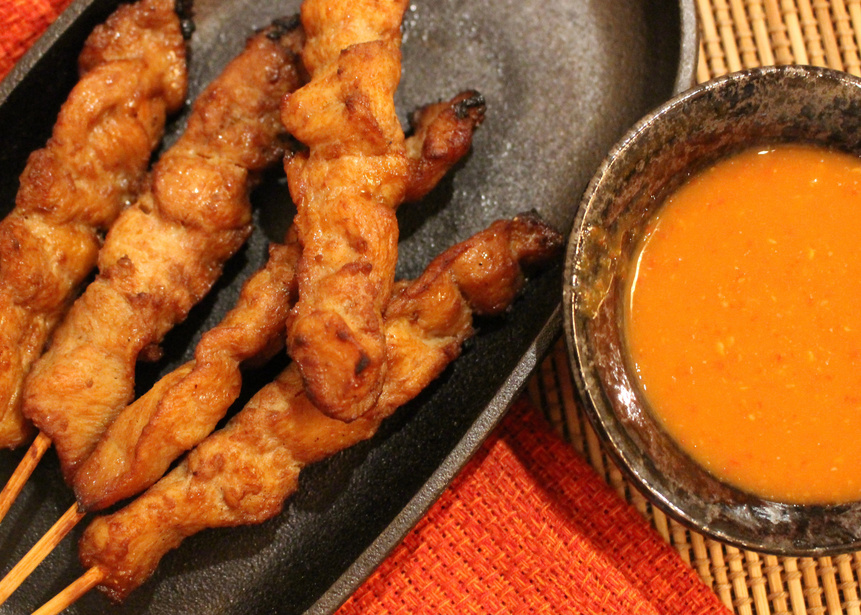 Crispy satay skewers with LAN PRIK dipping sauce